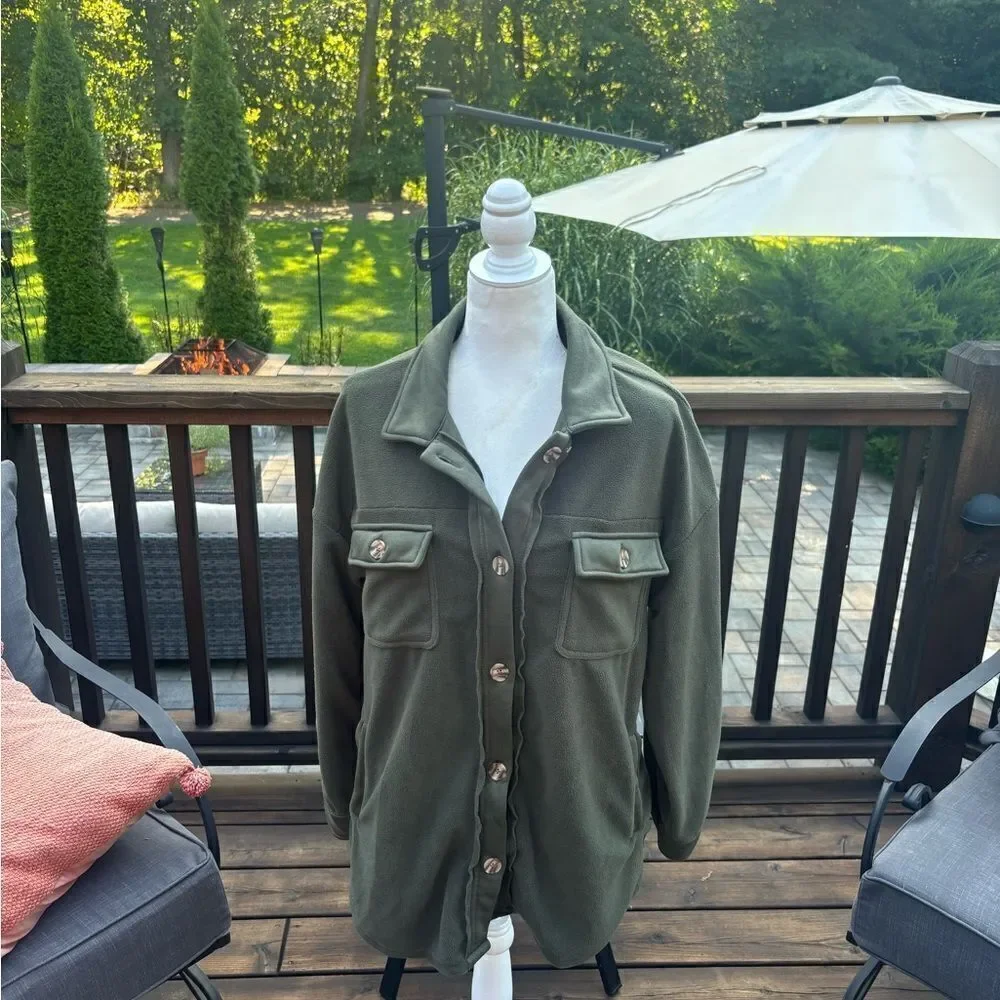 NWT Natural Reflections Fleece shacket